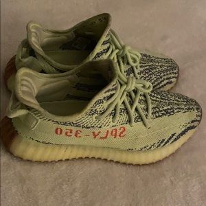 Yeezy Boost 350 Semi Frozen Yellow